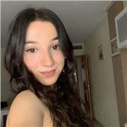Profesora apta para dar clases de matemáticas hasta nivel 4 de la ESO.